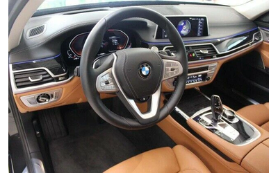 BMW 750 i xDrive - автомобили, коли, обяви за нови и употребявани 12