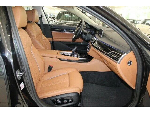 BMW 750 i xDrive - автомобили, коли, обяви за нови и употребявани 8