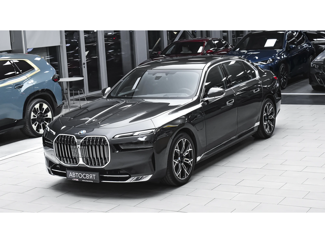 BMW 750 e xDrive Executive Lounge PHEV Sportautomatic - автомобили, коли, обяви за нови и употребявани 0