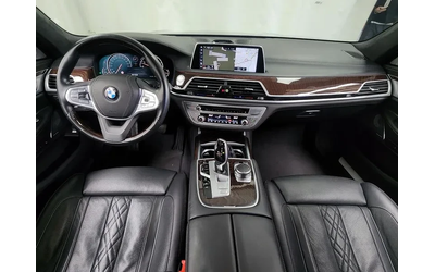 BMW 750 xDrive - автомобили, коли, обяви за нови и употребявани 12