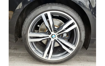 BMW 750 xDrive - автомобили, коли, обяви за нови и употребявани 8