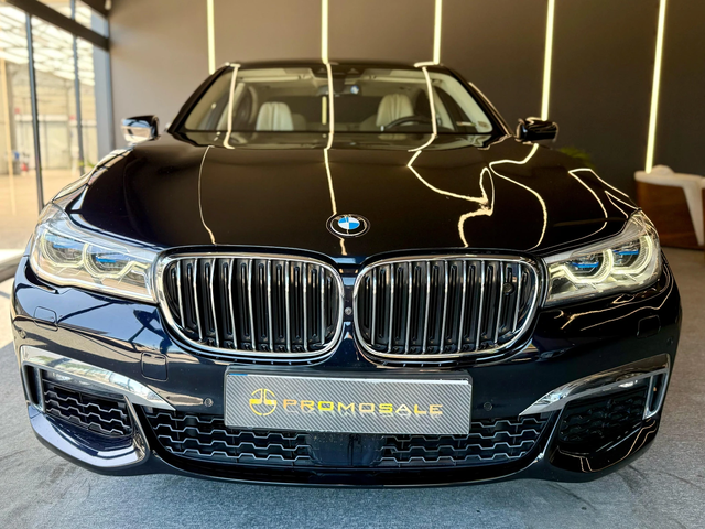 BMW 750 xDrive 50i* M* Carbon* Individual* Лизинг* - автомобили, коли, обяви за нови и употребявани 1