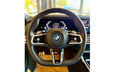 BMW 750 e* Bowers&Wilkins* Лизинг* Swarovski - автомобили, коли, обяви за нови и употребявани 10