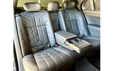 BMW 750 e* Bowers&Wilkins* Лизинг* Swarovski - автомобили, коли, обяви за нови и употребявани 15