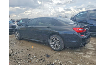 bmw-750-4-4l-8-all-wheel-drive - 1