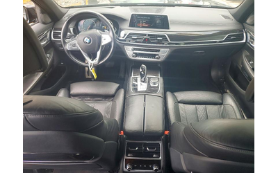 BMW 750 4.4L 8 ALL WHEEL DRIVE - автомобили, коли, обяви за нови и употребявани 7