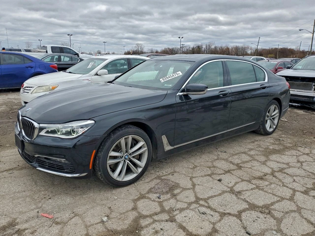 BMW 750 XDRIVE* ДИГИТАЛНО* ТАБЛО* 360КАМЕРА* LANE* ASSIST* - автомобили, коли, обяви за нови и употребявани 0