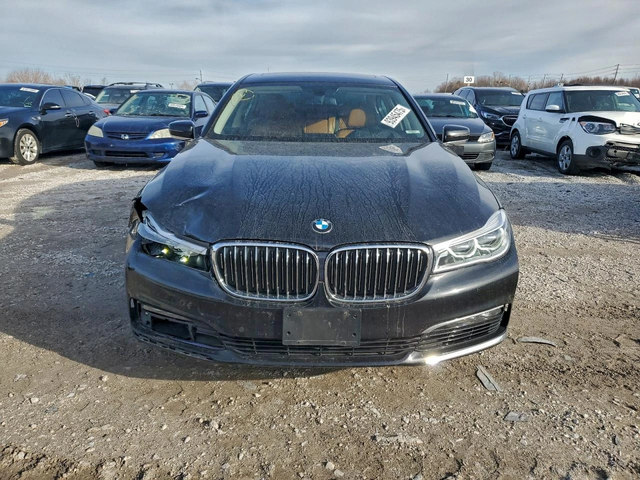BMW 750 XDRIVE* ДИГИТАЛНО* ТАБЛО* 360КАМЕРА* LANE* ASSIST* - автомобили, коли, обяви за нови и употребявани 4