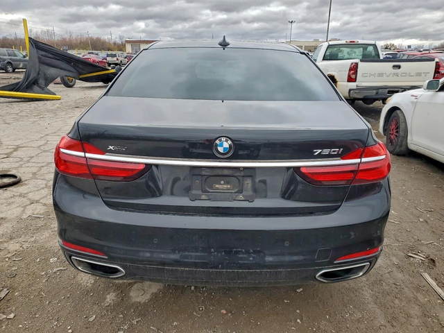 BMW 750 XDRIVE* ДИГИТАЛНО* ТАБЛО* 360КАМЕРА* LANE* ASSIST* - автомобили, коли, обяви за нови и употребявани 5