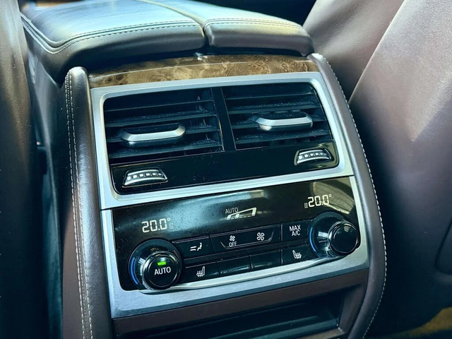 BMW 750 xDrive* АвтоКредит* (ЦЕНА ДО БГ) - автомобили, коли, обяви за нови и употребявани 9