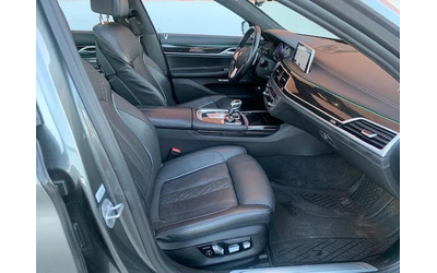 BMW 750 xDrive* AвтоКредит* (ЦЕНА ДО БГ) - автомобили, коли, обяви за нови и употребявани 12