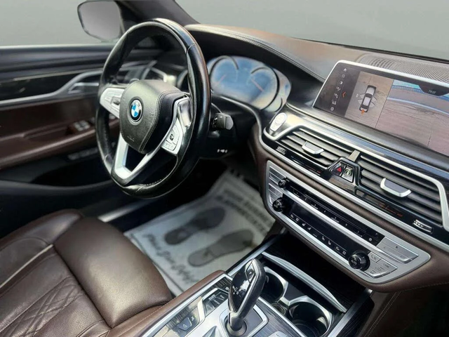 BMW 750 xDrive* AвтоКредит* (ЦЕНА ДО БГ) - автомобили, коли, обяви за нови и употребявани 8