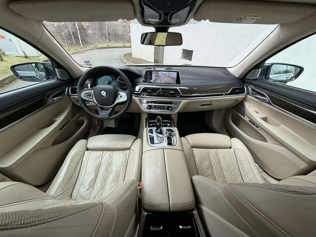 BMW 750 Li / X-DRIVE - автомобили, коли, обяви за нови и употребявани 11