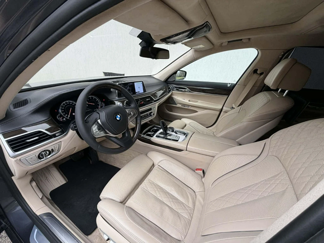 BMW 750 Li / X-DRIVE - автомобили, коли, обяви за нови и употребявани 8