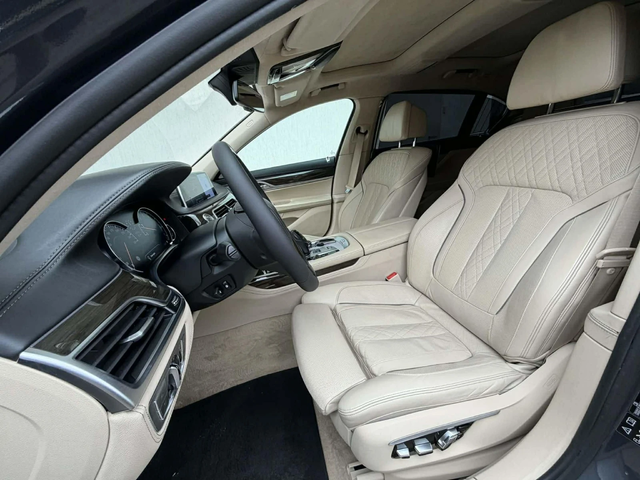 BMW 750 Li / X-DRIVE - автомобили, коли, обяви за нови и употребявани 9