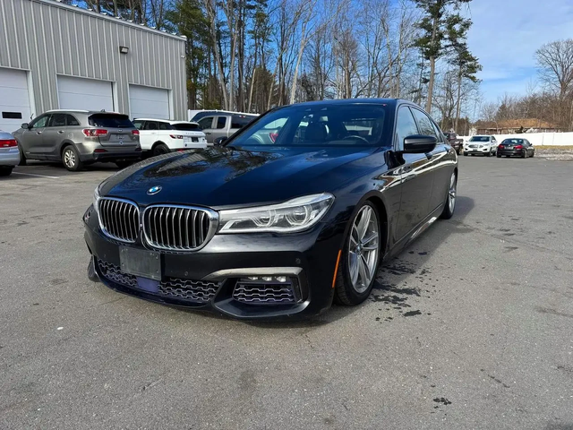 BMW 750 XI - автомобили, коли, обяви за нови и употребявани 1