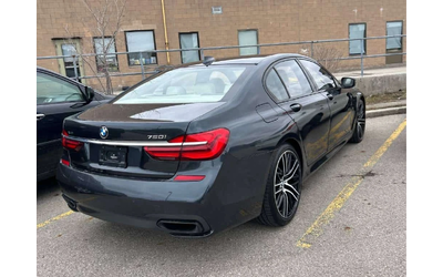 BMW 750 | DISTRONIC | HUD | ОБДУХВАНЕ | - автомобили, коли, обяви за нови и употребявани 9