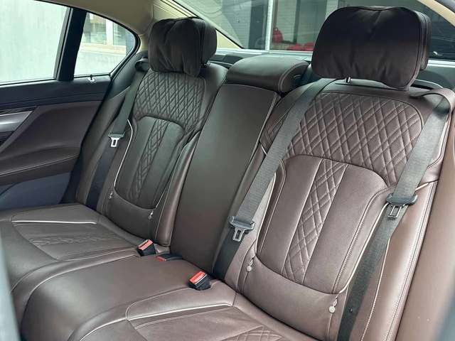 BMW 750 * XDRIVE * ТЕЛЕВИЗОРИ * 360 * ДИСТРОНИК * ОБДУХВАН - автомобили, коли, обяви за нови и употребявани 10