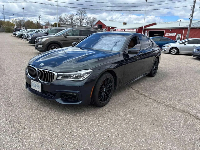 BMW 750 xDrive /360/DISTRONIC/Harman Kardon - автомобили, коли, обяви за нови и употребявани 0