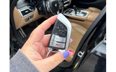 BMW 750 xDrive /360/DISTRONIC/Harman Kardon - автомобили, коли, обяви за нови и употребявани 13
