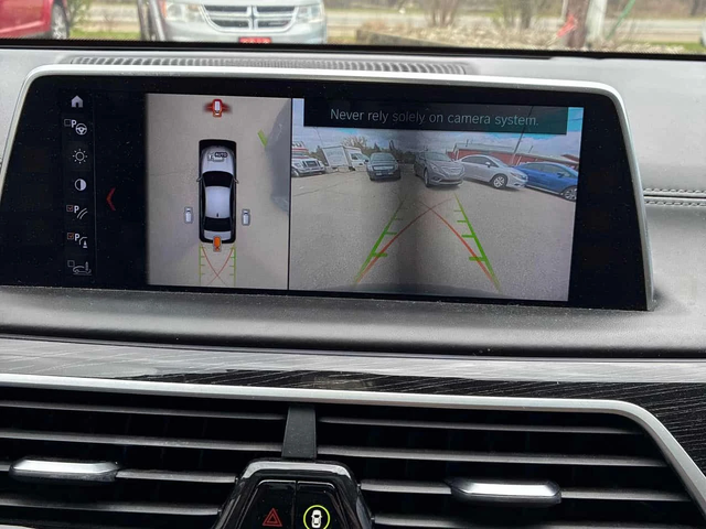 BMW 750 xDrive /360/DISTRONIC/Harman Kardon - автомобили, коли, обяви за нови и употребявани 14