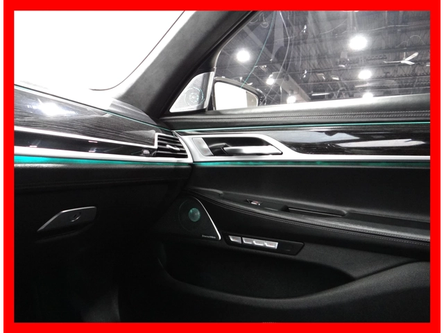 BMW 750 i xDrive / B&W / HUD / SWAROWSKI / ALPINA SPEEDO - автомобили, коли, обяви за нови и употребявани 14