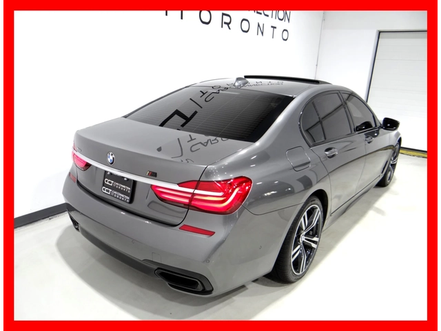 BMW 750 i xDrive / B&W / HUD / SWAROWSKI / ALPINA SPEEDO - автомобили, коли, обяви за нови и употребявани 3