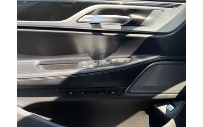 BMW 750 Li* M-SPORT* МАСАЖИ* ПАНО* HARMAN KARDON* 360* FUL - автомобили, коли, обяви за нови и употребявани 12
