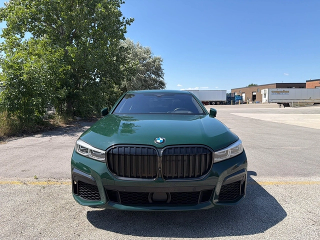 BMW 750 Li* M-SPORT* МАСАЖИ* ПАНО* HARMAN KARDON* 360* FUL - автомобили, коли, обяви за нови и употребявани 5