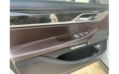 BMW 750 xDrive* M PACK* 360* HUD* DISTRO* H/K* ADAPTIVE - автомобили, коли, обяви за нови и употребявани 6