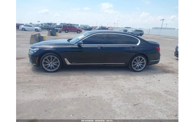 BMW 750 iL* xDrive* Bowers&Wilkins* ПАНО* FULL* - автомобили, коли, обяви за нови и употребявани 12