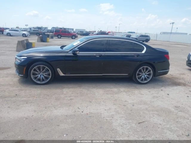 BMW 750 iL* xDrive* Bowers&Wilkins* ПАНО* FULL* - автомобили, коли, обяви за нови и употребявани 12