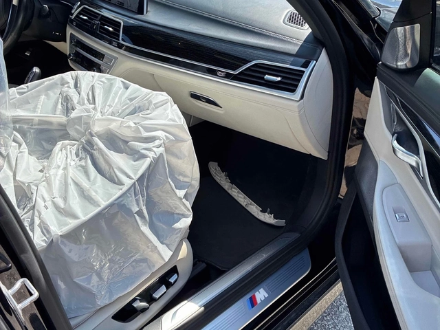 BMW 750 MPACK* ОБДУХ* МАСАЖ* 360* TV* BOWERS&WILKINS - автомобили, коли, обяви за нови и употребявани 12