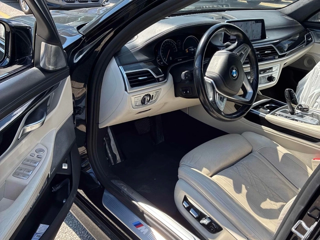 BMW 750 MPACK* ОБДУХ* МАСАЖ* 360* TV* BOWERS&WILKINS - автомобили, коли, обяви за нови и употребявани 6