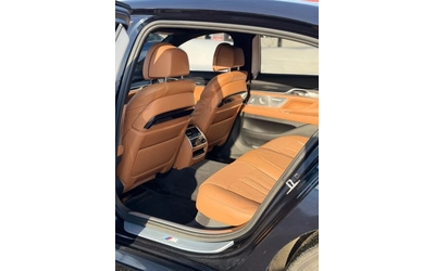 BMW 750 Li M SPORT xDrive* BOWERS & WILKINS* DISTRONIC* - автомобили, коли, обяви за нови и употребявани 10