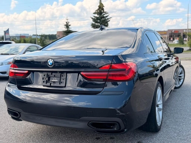 BMW 750 Li M SPORT xDrive* BOWERS & WILKINS* DISTRONIC* - автомобили, коли, обяви за нови и употребявани 5