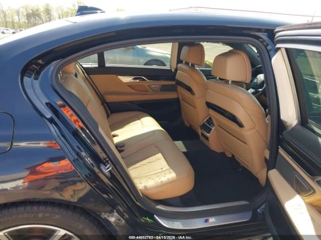 BMW 750 XDRIVE* M-PACK* ПОДГРЕВ* ОБДУХ* HARMAN* HUD* - автомобили, коли, обяви за нови и употребявани 10