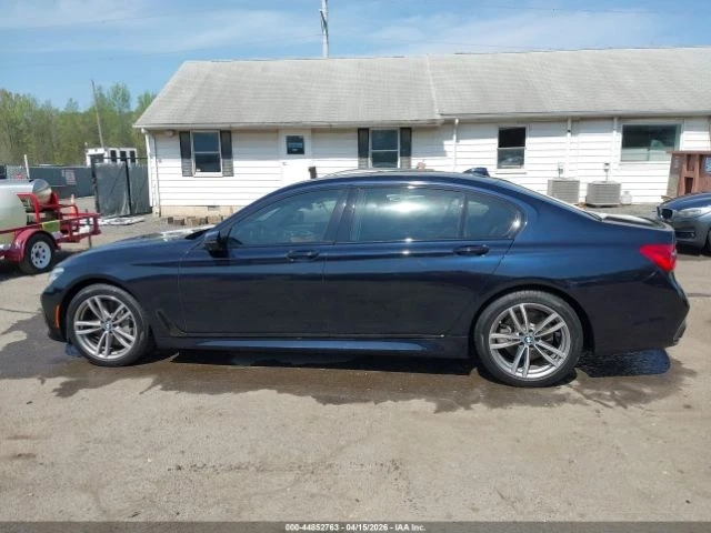 BMW 750 XDRIVE* M-PACK* ПОДГРЕВ* ОБДУХ* HARMAN* HUD* - автомобили, коли, обяви за нови и употребявани 8
