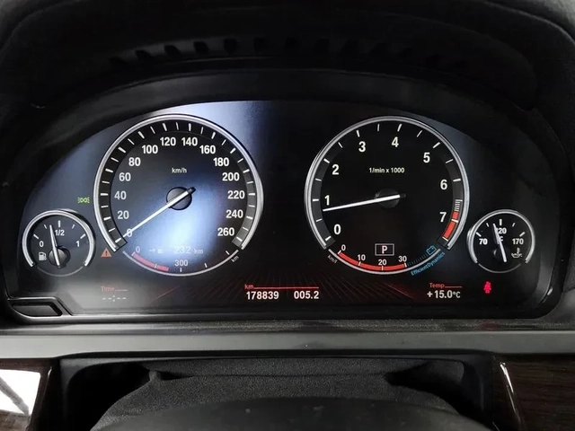 BMW 750 LI - автомобили, коли, обяви за нови и употребявани 7