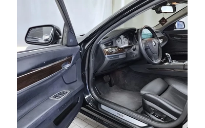 BMW 750 LI - автомобили, коли, обяви за нови и употребявани 9