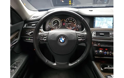 BMW 750 LI - автомобили, коли, обяви за нови и употребявани 12