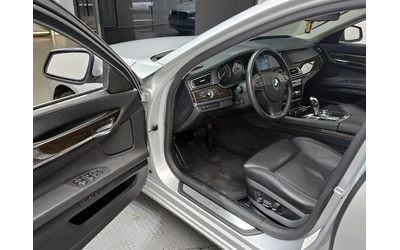 BMW 750 LI - автомобили, коли, обяви за нови и употребявани 10