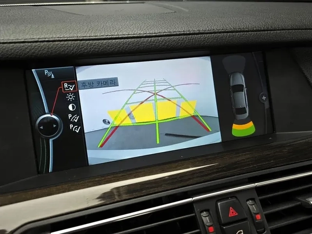 BMW 750 LI - автомобили, коли, обяви за нови и употребявани 15