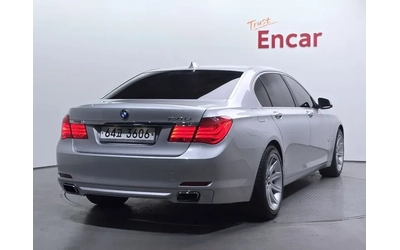 bmw-750 - 1