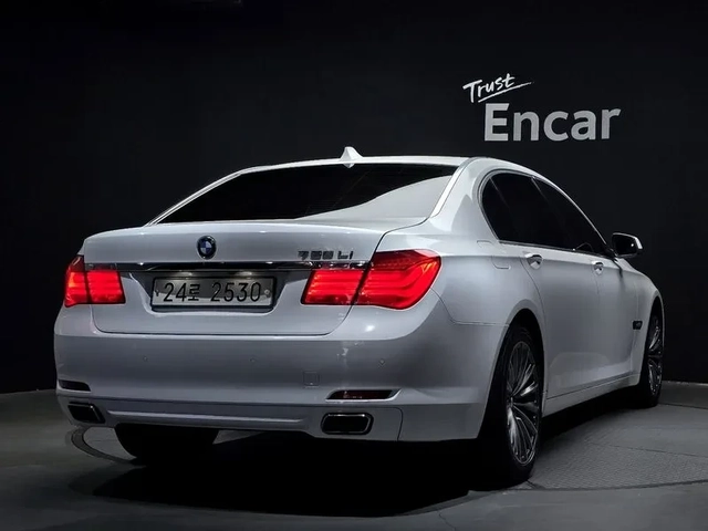 BMW 750 Li - автомобили, коли, обяви за нови и употребявани 1
