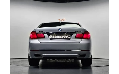 bmw-750 - 3