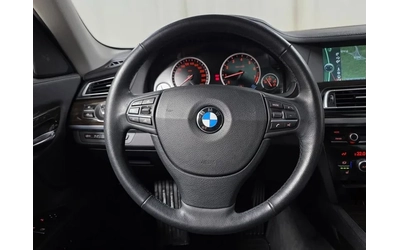 BMW 750 LI - автомобили, коли, обяви за нови и употребявани 12