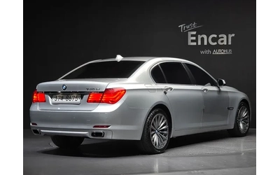bmw-750 - 1