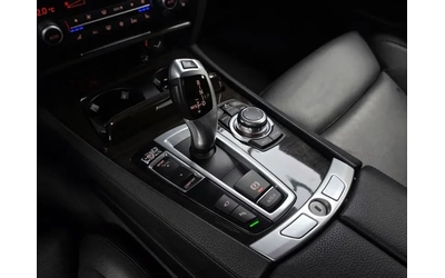 BMW 750 LI - автомобили, коли, обяви за нови и употребявани 8