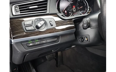 BMW 750 LI xDrive - автомобили, коли, обяви за нови и употребявани 13